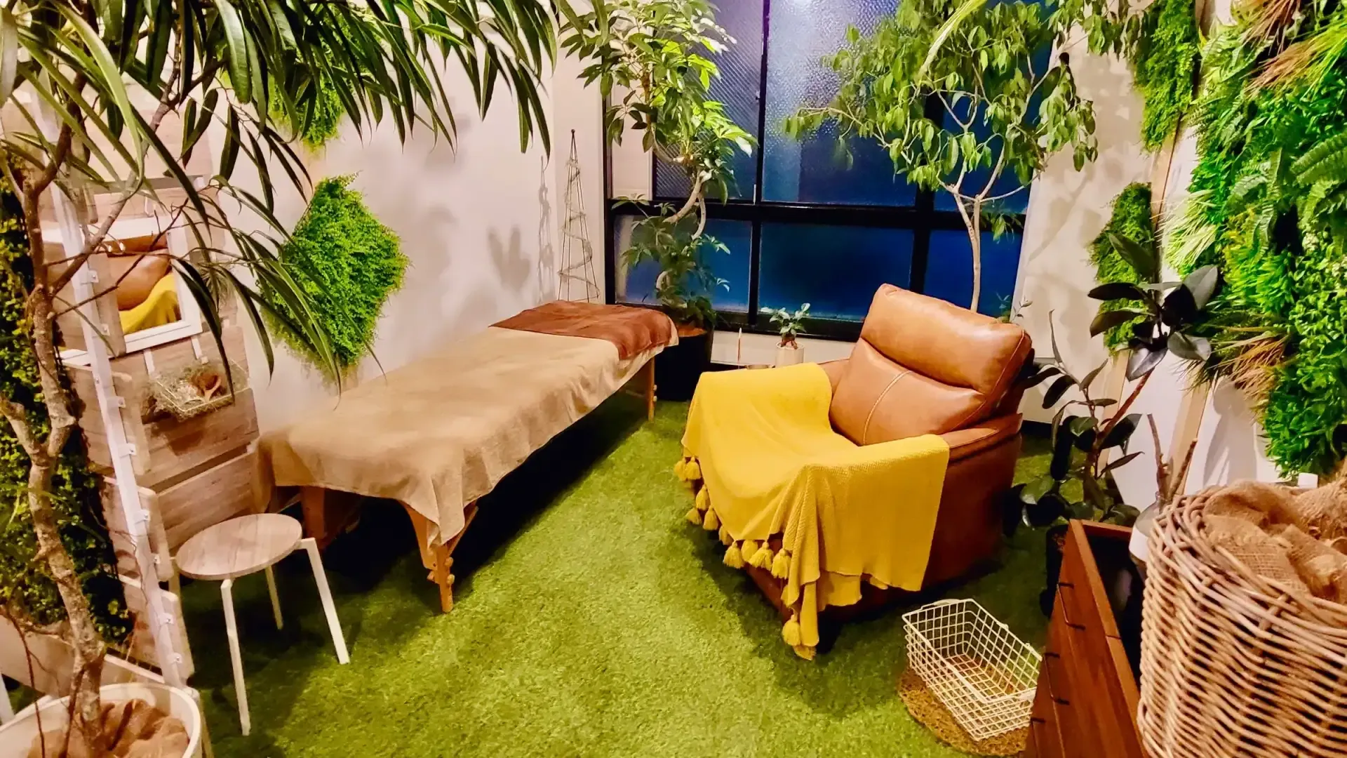 HITOYASUMI GREEN 施術室